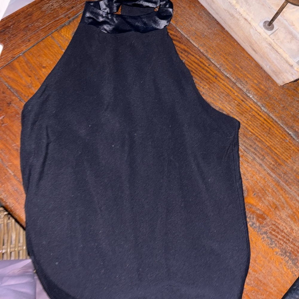 Carbon 38 halter work out top size xs